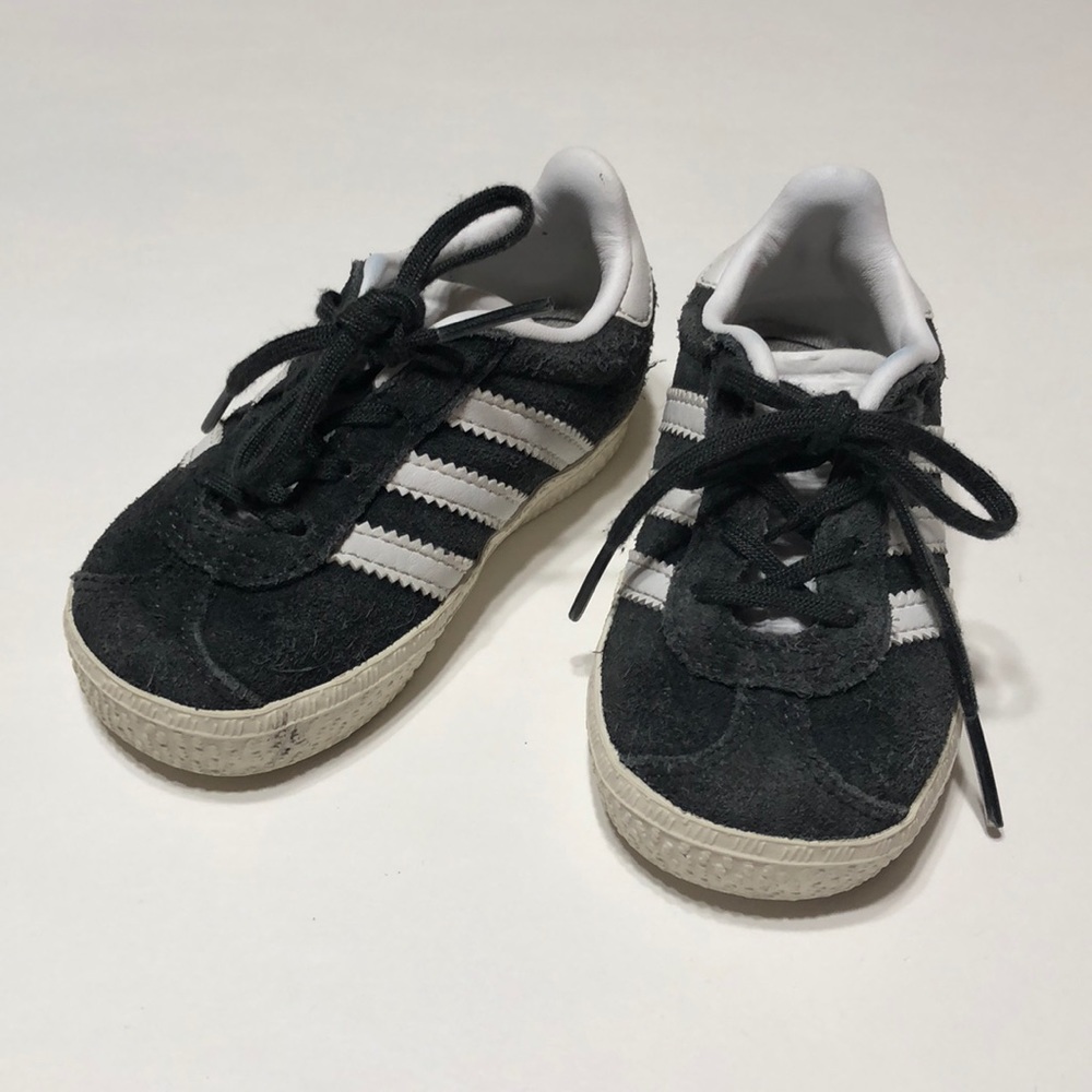 Adidas toddler shoes